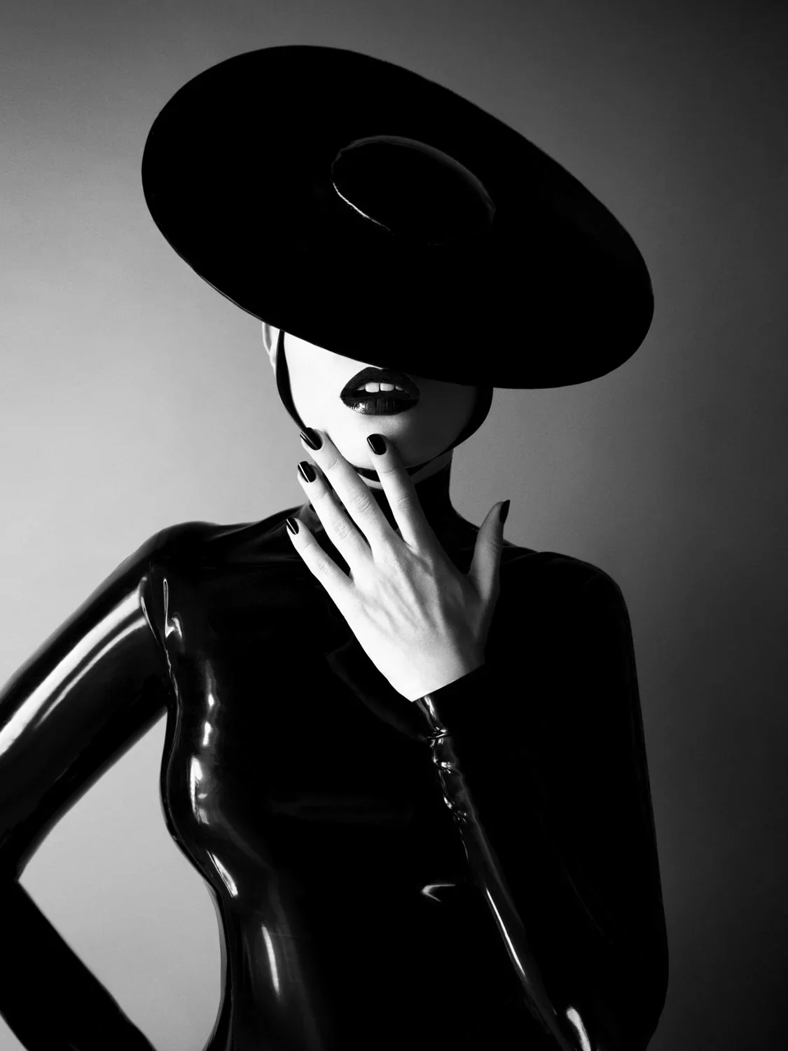 CHARLI HOWARD — 07.jpg