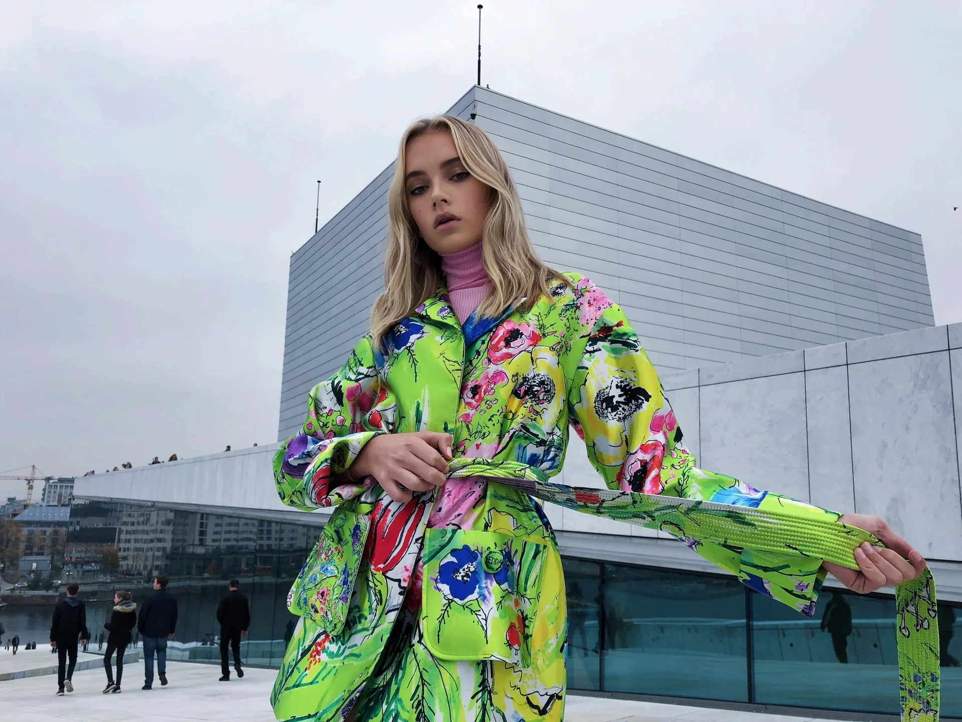 L'officiel x Emma Ellingsen — 08.jpeg