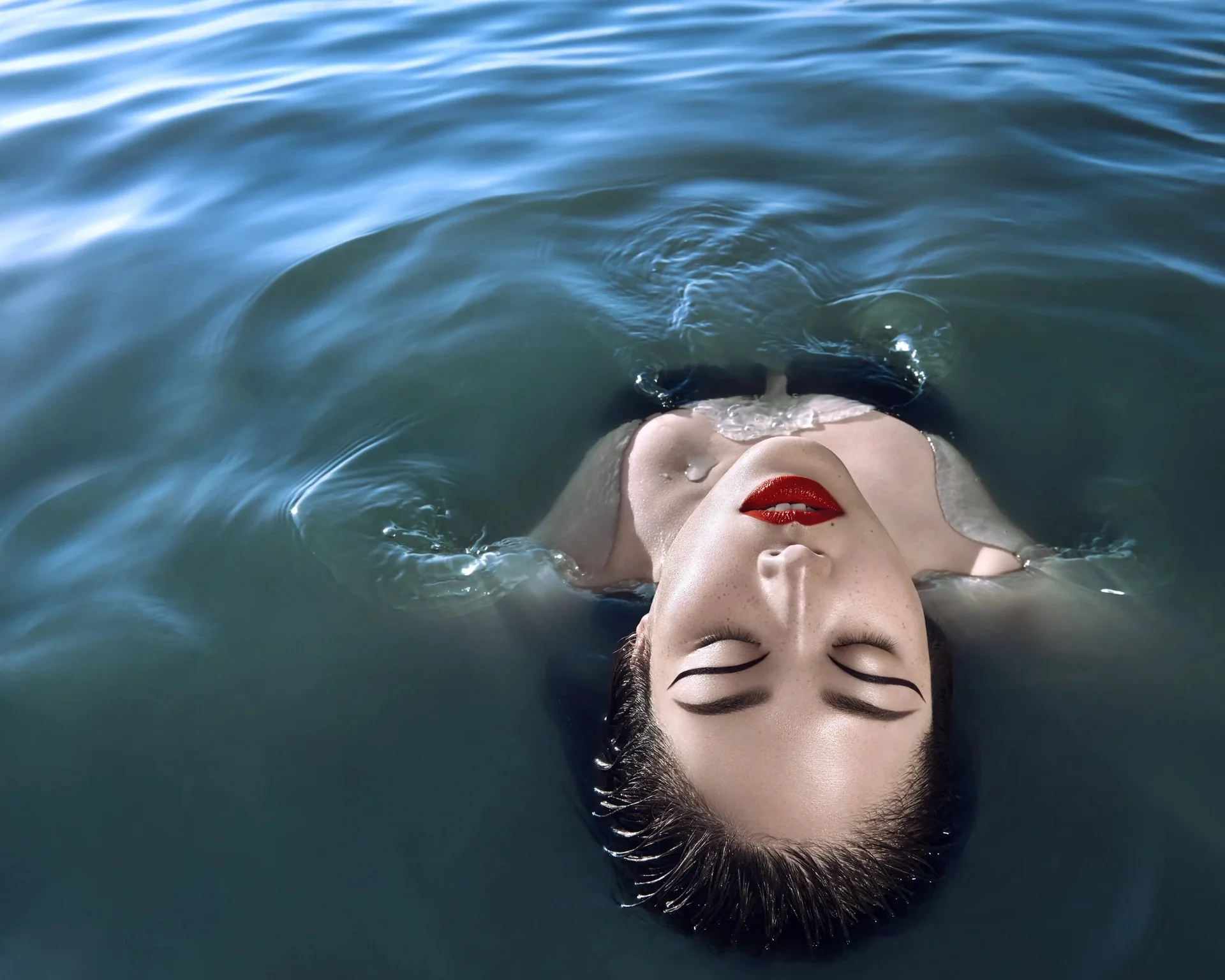 ELLE Beauty — 05.jpg
