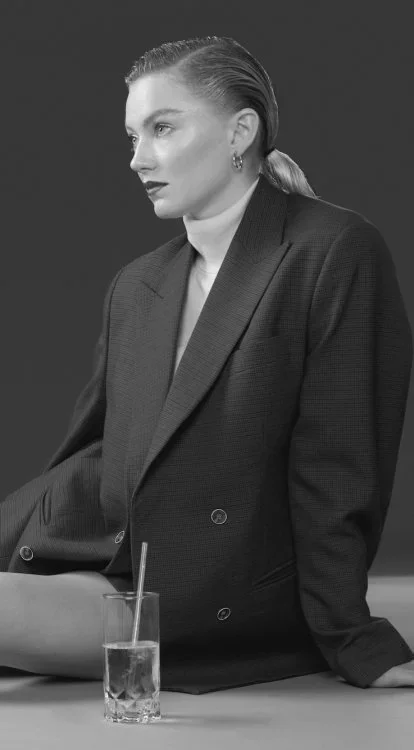 Vmag - Okay Kaya, Astrid S, Thea, Rawdah and Anna of the North — 09.jpg